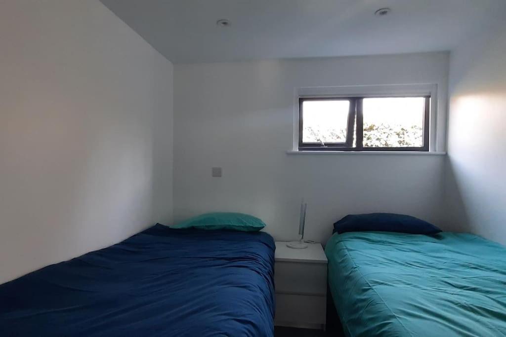 Sycamore Lodge Kent With Ev Zappi Type 2, Swimming Pool For A Fee Sellindge Esterno foto