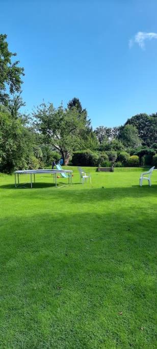Sycamore Lodge Kent With Ev Zappi Type 2, Swimming Pool For A Fee Sellindge Esterno foto